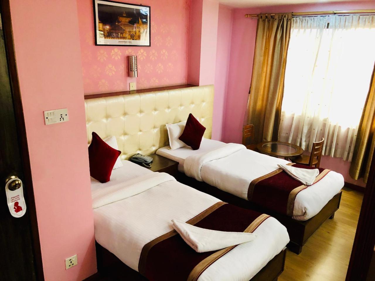 Backyard Hotel Katmandu Zewnętrze zdjęcie