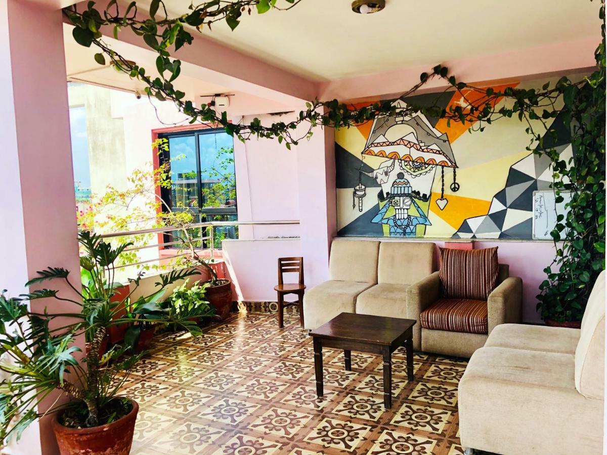 Backyard Hotel Katmandu Zewnętrze zdjęcie